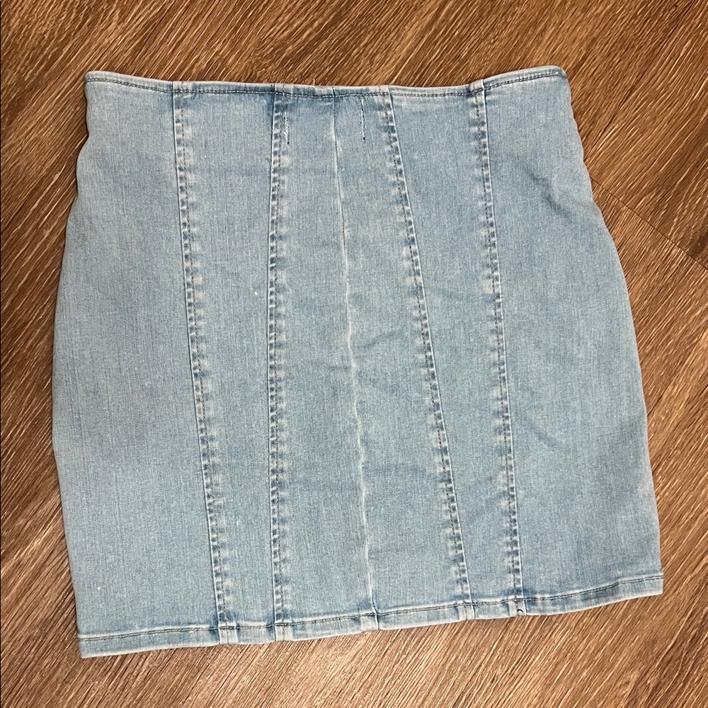 We The Free Light Blue Denim Zip-Front Mini Skirt - Picture 3 of 4